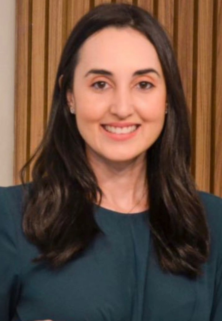 Dra. Danielle Claudino
